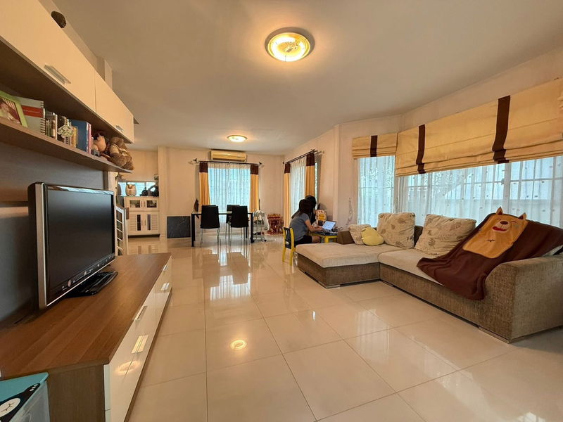 บ้านเดี่ยวให้เช่า : ✨Hot Deal🏘️ให้เช่าบ้านเดี่ยว | ชัยพฤกษ์ ปิ่นเกล้า–สาทร | ค่าเช่า 30,000 บาท/เดือน เลี้ยงสัตว์ได้ สนใจติดต่อ 0958195559  