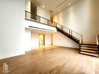 Condos for sale Surawong Road : For the first time in Thailand, the only One Perfect Stay room in the project, comes with a stunning river-city view. 