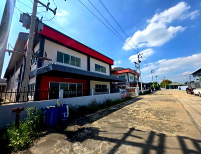 โรงงาน เมืองสมุทรสาคร สมุทรสาคร : ขาย โรงงาน โกดัง ออฟฟิศ2ชั้น ขนาด280 ตร.ว ซอยราษฎร์สามัคคี ต. นาดี สมุทรสาคร