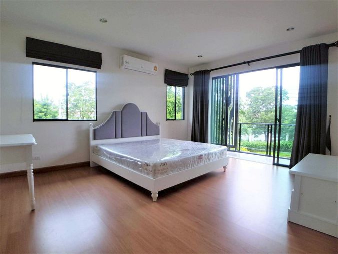 ขายบ้านเดี่ยว 3 ห้องนอน 216 ตร.ม. 100 ตร.ว. เดอะแพลนท์ เอ็กซคลูซีค พัฒนาการ 38