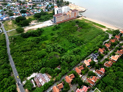 ที่ดิน บางละมุง ชลบุรี : ที่ดินติดทะเลพัทยา ขายเหมาที่ดินติดชายหาดจอมเทียนพัทยา 8ไร่