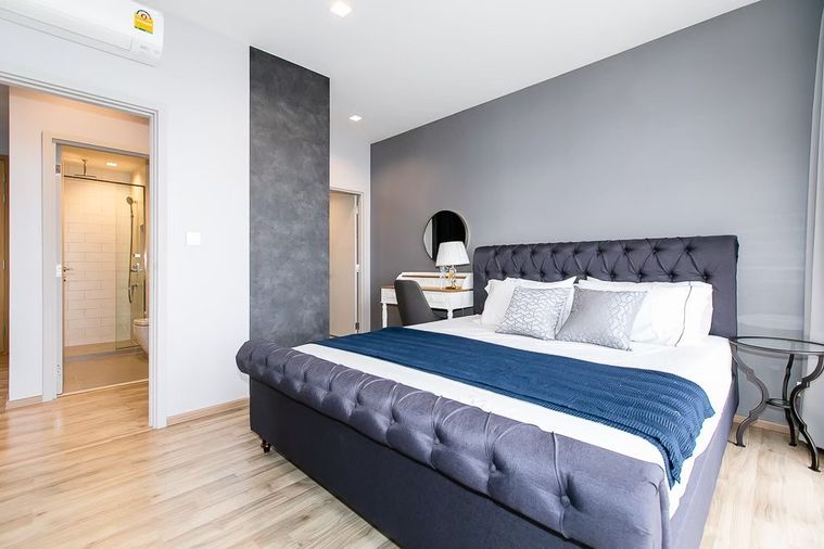 🔥Hot Deal 🔥 The Line Jatujak Mochit 2B2B 56.82 sqm. Just 35K/Month Only Call Ms.Angel(Aumi) 0658209572