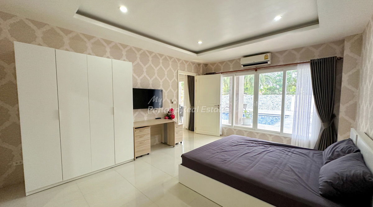 picture Company Name - 5 Bedrooms Private Pool Villa for sale in East Pattaya Toongklom-Talman HE0028 - 11/30