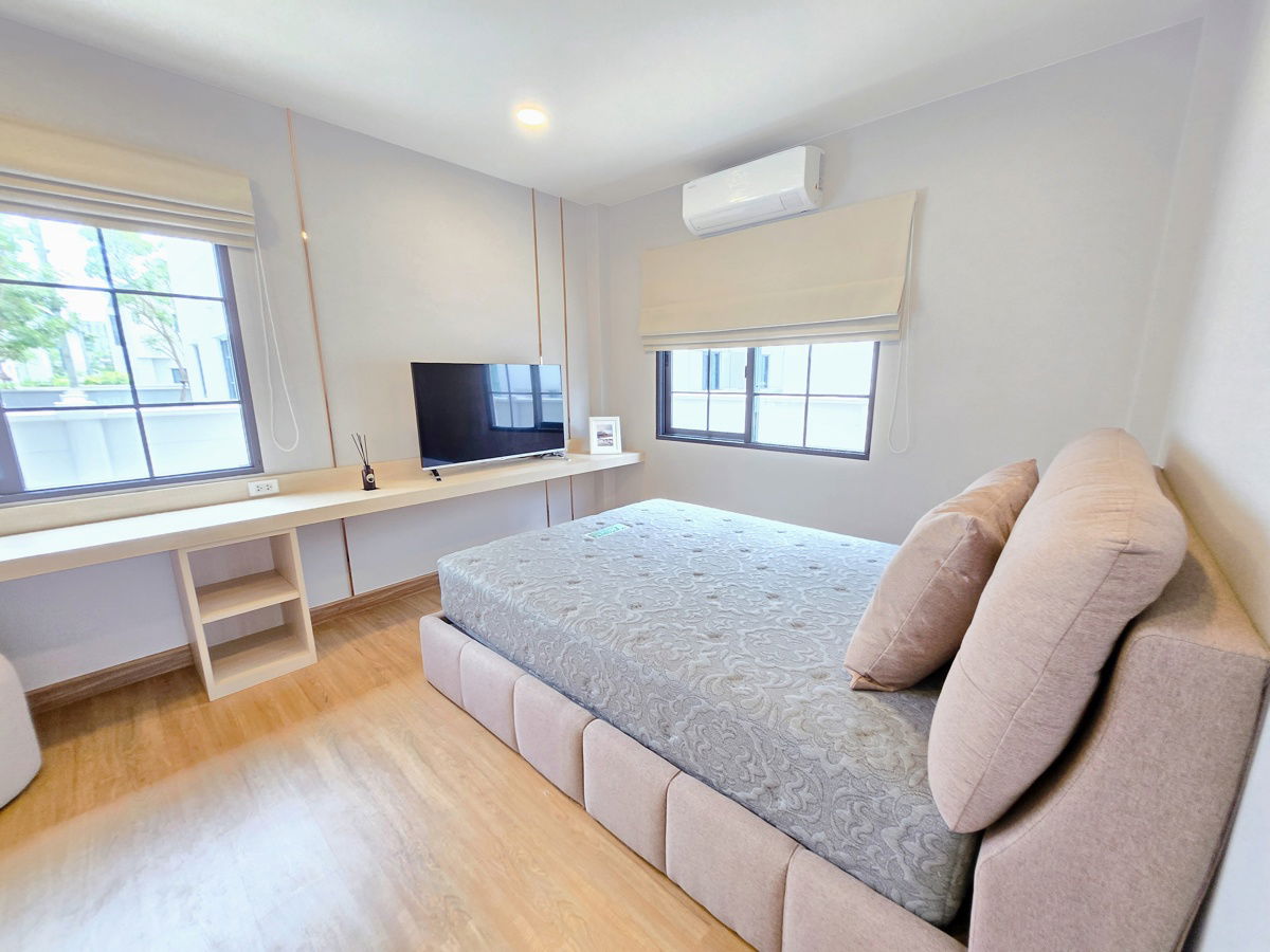 รูป ให้เช่า 𝐂𝐄𝐍𝐓𝐑𝐎 𝐁𝐀𝐍𝐆𝐍𝐀 เซนโทร บางนา 4 ห้องนอน บ้านสวยพร้อมเฟอร์ - รูปที่ 7/16