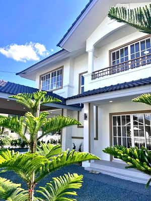 บ้านเดี่ยว สันทราย เชียงใหม่ : ขายบ้านเดี่ยว 2 ชั้น   3 ห้องนอน  3 ห้องน้ำ  1 ห้องครัว  2 ที่จอดรถ