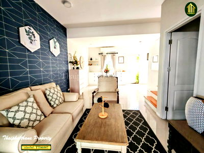 ทาวน์โฮม วี มาร์เก็ต ลาดกระบัง : Lio Bliss ลาดกระบัง-ฉลองกรุง ทาวน์โฮมใหม่ เฟอร์นิเจอร์บิวท์อิน ตกแต่งสวยพร้อมอยู่