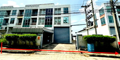 โรงงาน ลาดหลุมแก้ว ปทุมธานี : ขายมินิแฟคตอรี่สำหรับ SME หน้ากว้าง 15 เมตร ยาว45 เมตร, ทิศใต้,ราคา 8 ล้าน พร้อม Forklift และอื่นๆ  💥 อยู่ในโครงการ T.K. factory park ปทุมธานี  