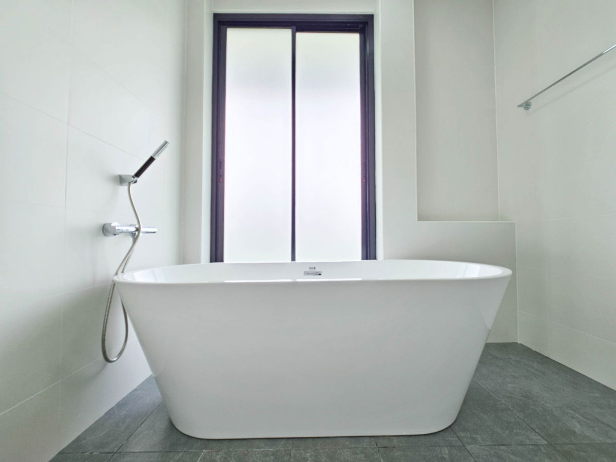 รูป ขาย Pool villa 2 ชั้น 3 ห้องนอน 4 ห้องน้ำ 1 ห้องครัว 4 ที่จอดรถ - รูปที่ 38/39