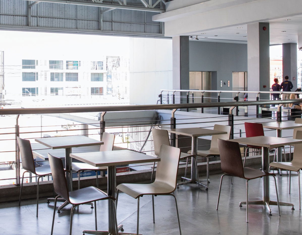 รูป สำนักงานให้เช่า ที่ ไอเพลส ลาดกระบัง ติดนิคมฯลาดกระบัง ขนาด 18 ตร.ม. ราคา 11,845 บาทต่อเดือน มีที่จอดรถ - รูปที่ 19/20