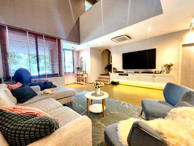 เช่าทาวน์โฮม กรุงเทพกรีฑา : 🔴90,000฿🔴 𝐍𝐢𝐫𝐯𝐚𝐧𝐚 𝐃𝐞𝐟𝐢𝐧𝐞 𝐒𝐫𝐢𝐧𝐚𝐤𝐚𝐫𝐢𝐧 - 𝐑𝐚𝐦𝐚 𝟗┃เนอวานา ดีฟายน์ ศรีนครินทร์ - พระราม 9  📱: ไอดีไลน์:@bbcondo88