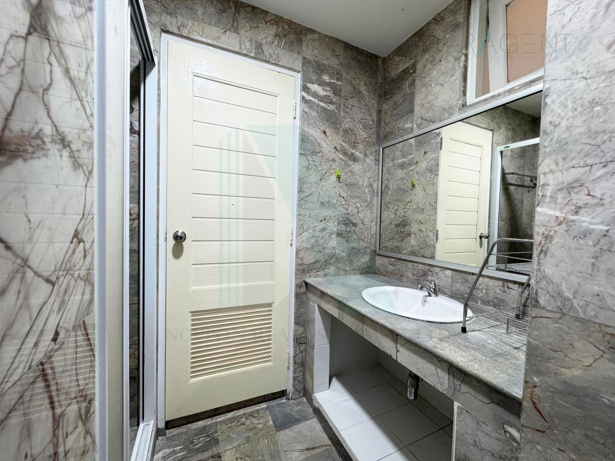 รูป 📌 ขายทาวน์เฮาส์ โครงการ หมู่บ้านวราธรวิลล์ 4 ชั้น 5 ห้องนอน 7 ห้องน้ำ - รูปที่ 4/8