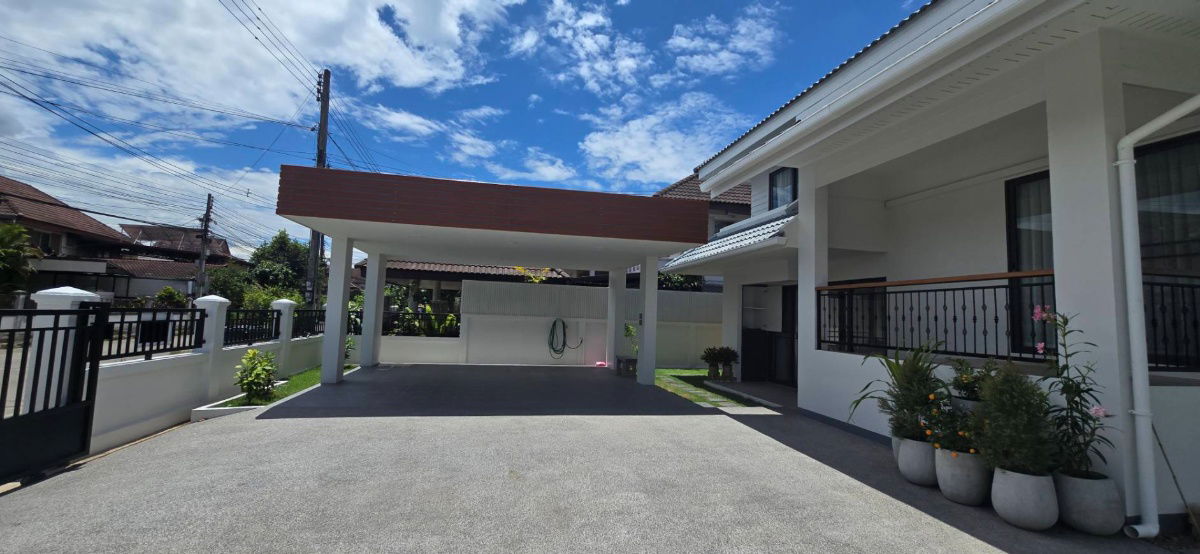 รูป ให้เช่าบ้านเดี่ยวสองชั้น 3 ห้องนอน 3 ห้องน้ำ 1 ห้องรับแขก 2 ห้องครัว 2-3 ที่จอดรถ - รูปที่ 3/29