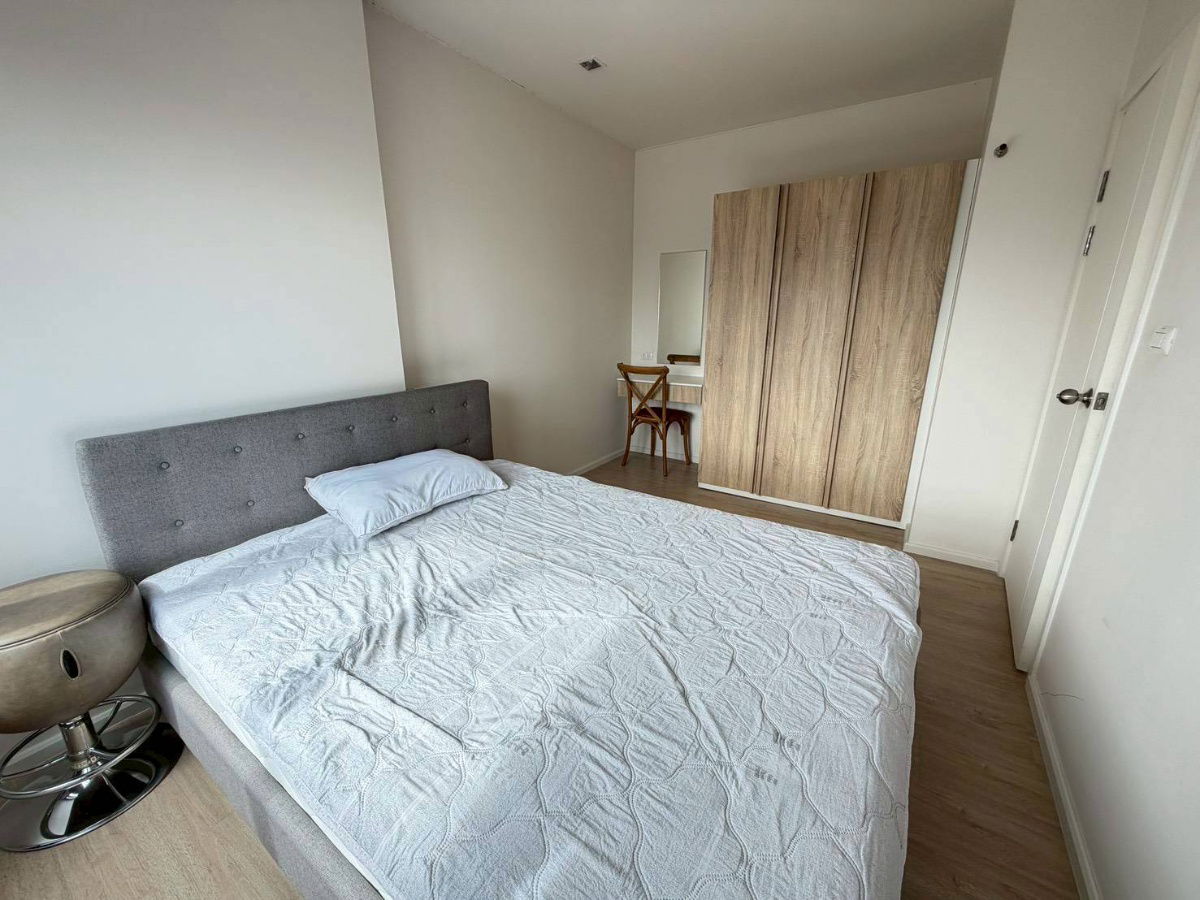 รูป 🏙🏙🏙ให้เช่า Escent Condo  เดินทางสะดวกอยู่ติดเซ็นทรัลเฟส   - รูปที่ 9/16