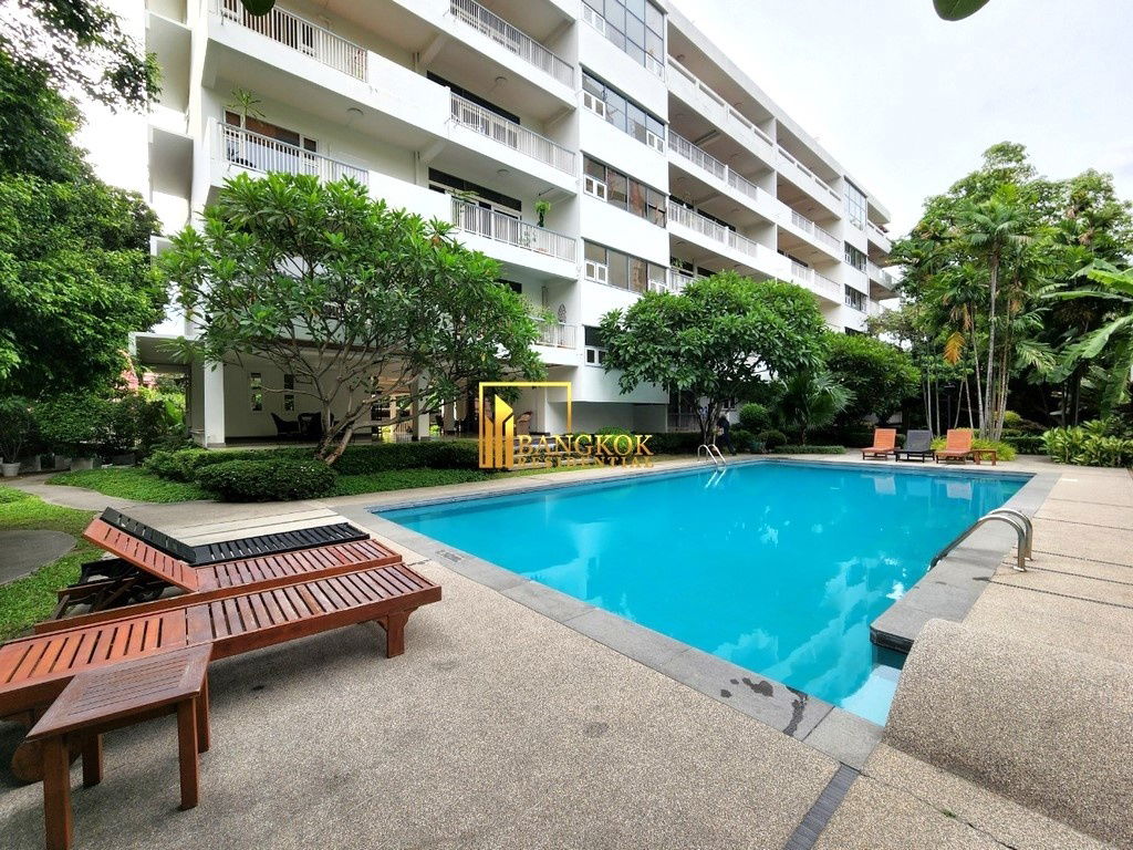 รูป Spacious 4 Bedroom Apartment For Rent in Sathorn Area - BR21220AP - รูปที่ 41/46