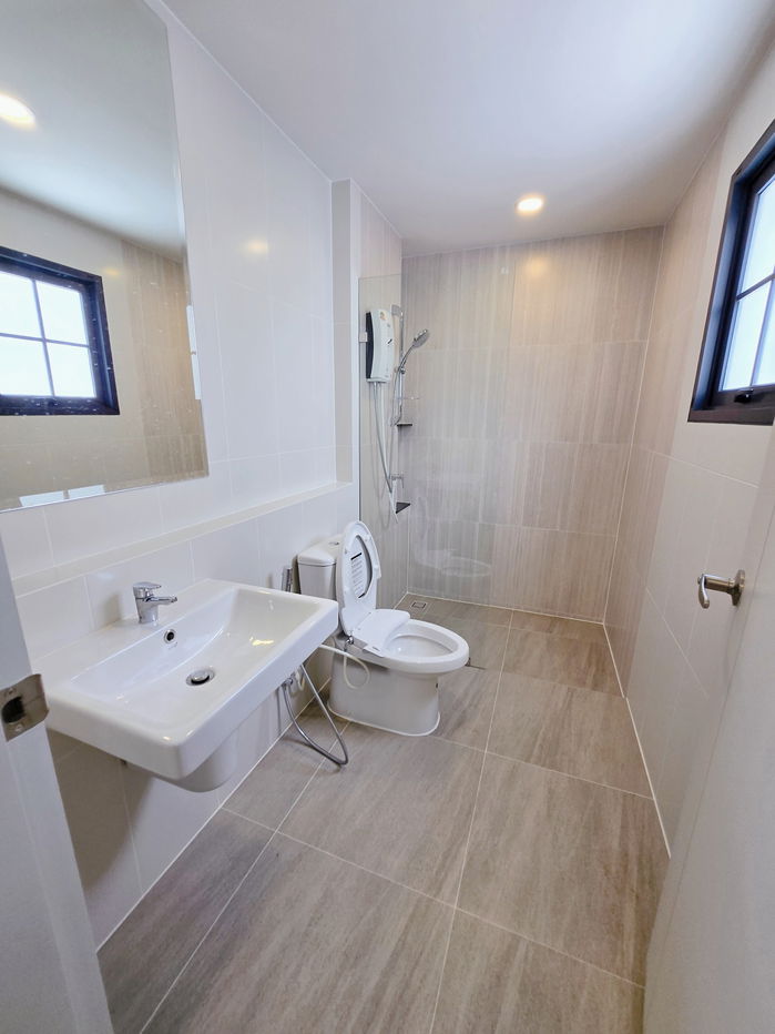 รูป ให้เช่า 𝐂𝐄𝐍𝐓𝐑𝐎 𝐁𝐀𝐍𝐆𝐍𝐀 เซนโทร บางนา 4 ห้องนอน บ้านสวยพร้อมเฟอร์ - รูปที่ 16/16