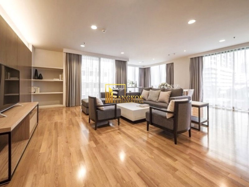 กิจการให้เช่า : Beautiful 3 Bedroom Apartment For Rent in Phrom Phong Area - BR21309AP