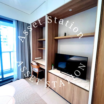 ขายคอนโด : ขายด่วน The loft ekkamai ใกล้รถไฟฟ้า BTS เอกมัย