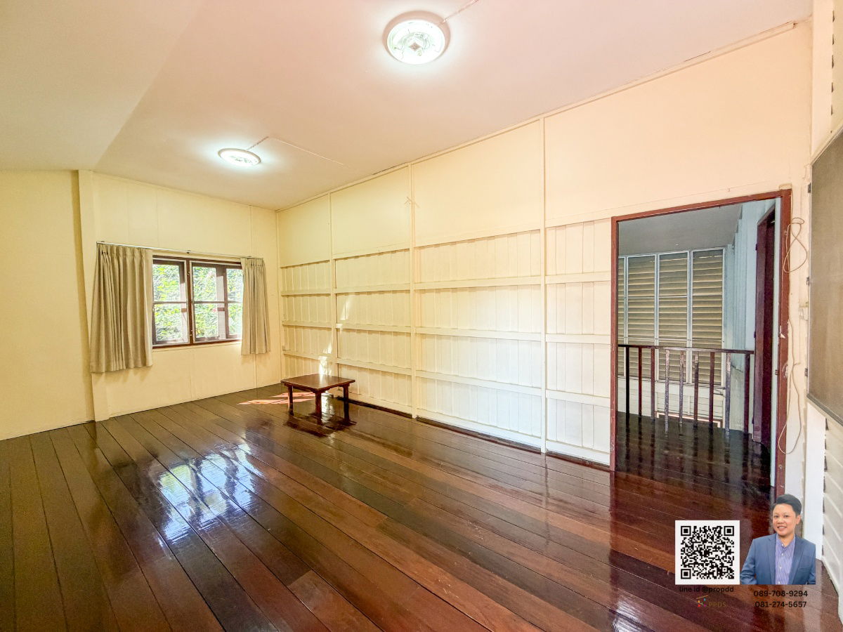 รูป Rare Find in Ekkamai! บ้านเดี่ยวใจกลางสุขุมวิท ที่ดินใหญ่ ราคาต่ำกว่าตลาด - รูปที่ 18/19