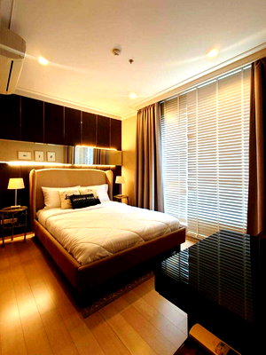 คอนโดให้เช่า : HQ thonglor ห้องใหญ่ ตกแต่งหรูหรา พร้อมเข้าอยู่ ชั้นกลางๆ วิวไม่บล็อก เดินทางสะดวก