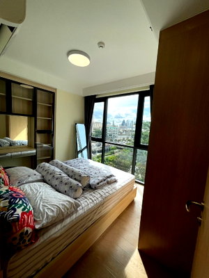 Condos for rent : HotDeal​🔥🔥  For Rent​ | Prime Location and Special Price, Condo at Regal Sathon - Naradhiwas MD-25081711
