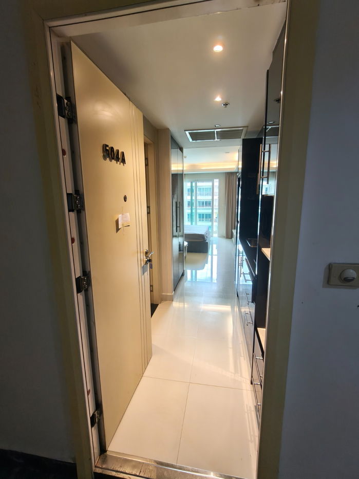 picture Condo Cozy Beach Pattaya Available for Rent - 1/46