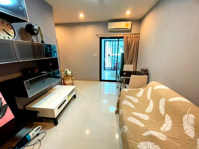 ขายคอนโด : 🏢🔥 ขายด่วน! V Twin Condo – ทำเลทองแยกหนองประทีบ ใจกลางเมืองเชียงใหม่ 🔥