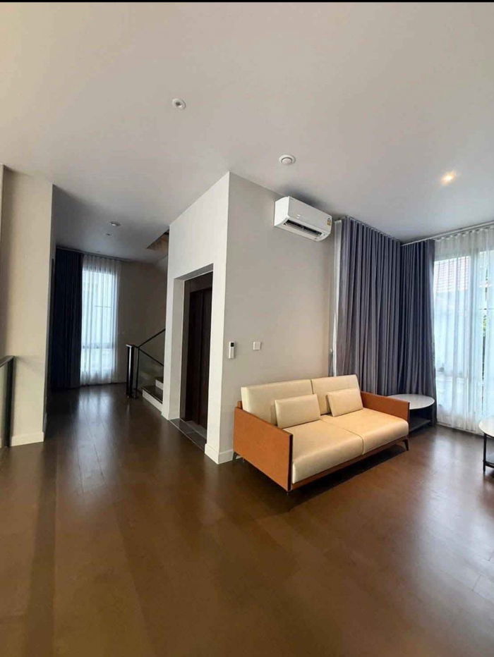 รูป 🔥Rent เช่า 300,000 บาท/เดือน🔥 📌🏫Malton Gates - Krungthep Kreetha ( มอลตัน เกทส์ กรุงเทพกรีฑา)📍 - รูปที่ 6/8