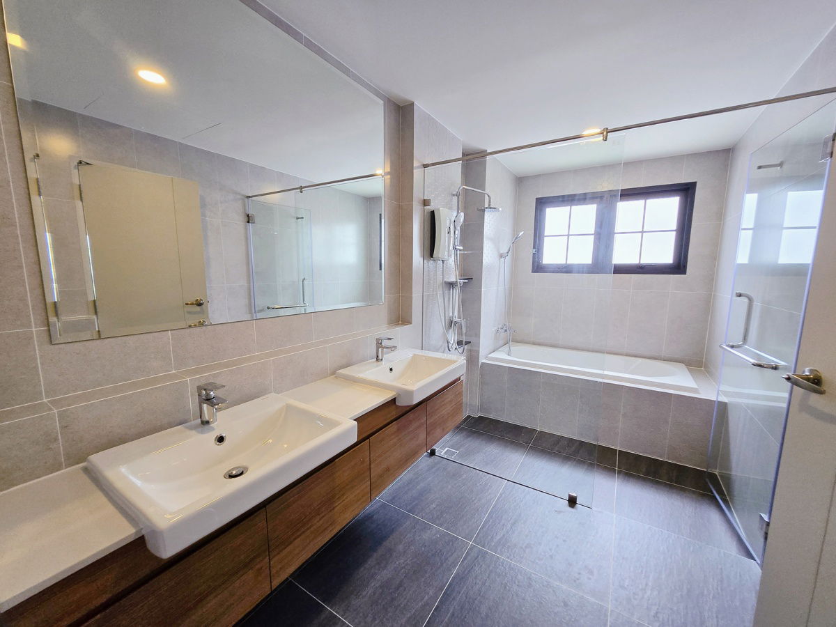 รูป ให้เช่า 𝐂𝐄𝐍𝐓𝐑𝐎 𝐁𝐀𝐍𝐆𝐍𝐀 เซนโทร บางนา 4 ห้องนอน บ้านสวยพร้อมเฟอร์ - รูปที่ 14/16