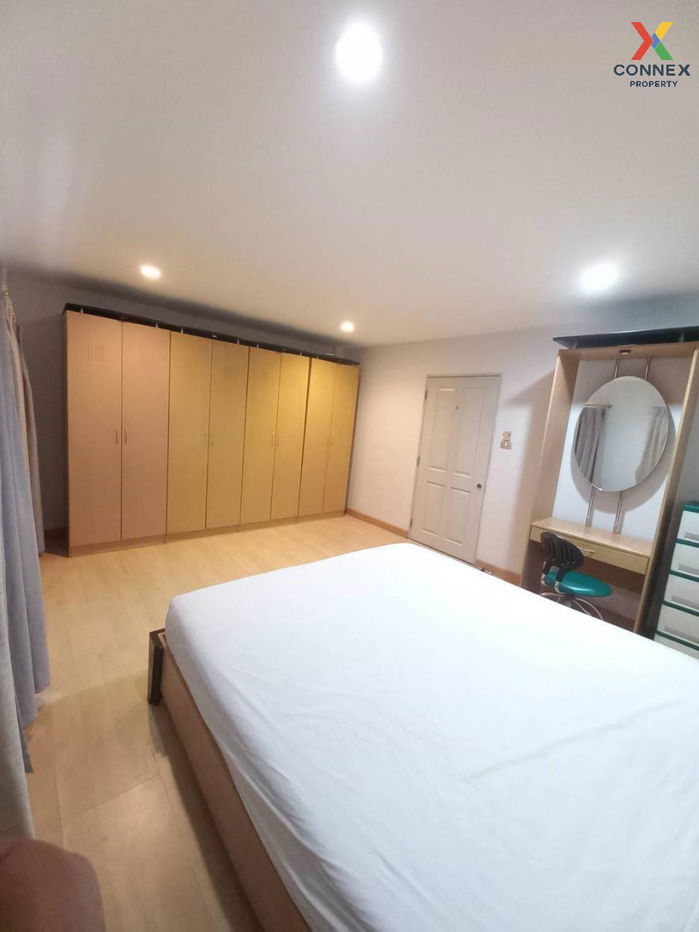 picture For Rent Townhouse/Townhome , BAAN KLANG MUANG RAMA9-RAMKHMAHAENG , Phlapphla , Wang Thong Lang , Bangkok , CX-137047 ✅ Live chat with us ADD LINE @connexproperty ✅ - 12/12