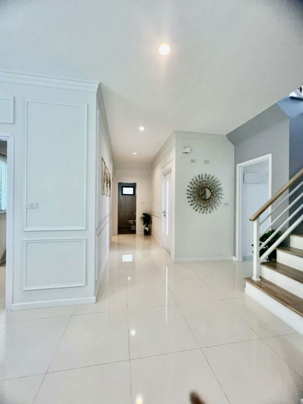 รูป ⭐ให้ เช่า: บ้านหรู แกรนด์ สิวารมย์ สุขุมวิท บางปู 109 - 80 ตร.ว. บรรยากาศบ้านพักตากอากาศ *ใกล้สถานตากอากาศบางปู* - รูปที่ 4/12