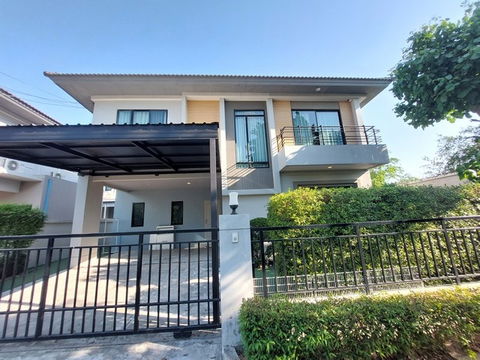 FOR RENT HOUSE PROPERTY 50000 BAHT per MONTH