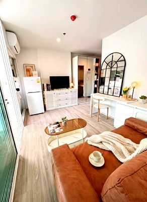 Condos for rent Bangkok : Regent Home Bangna  New room 🔥 Corner room / Digital key / Front-loading washing machine / 6mm glass partition / Pocket spring mattress / Shower