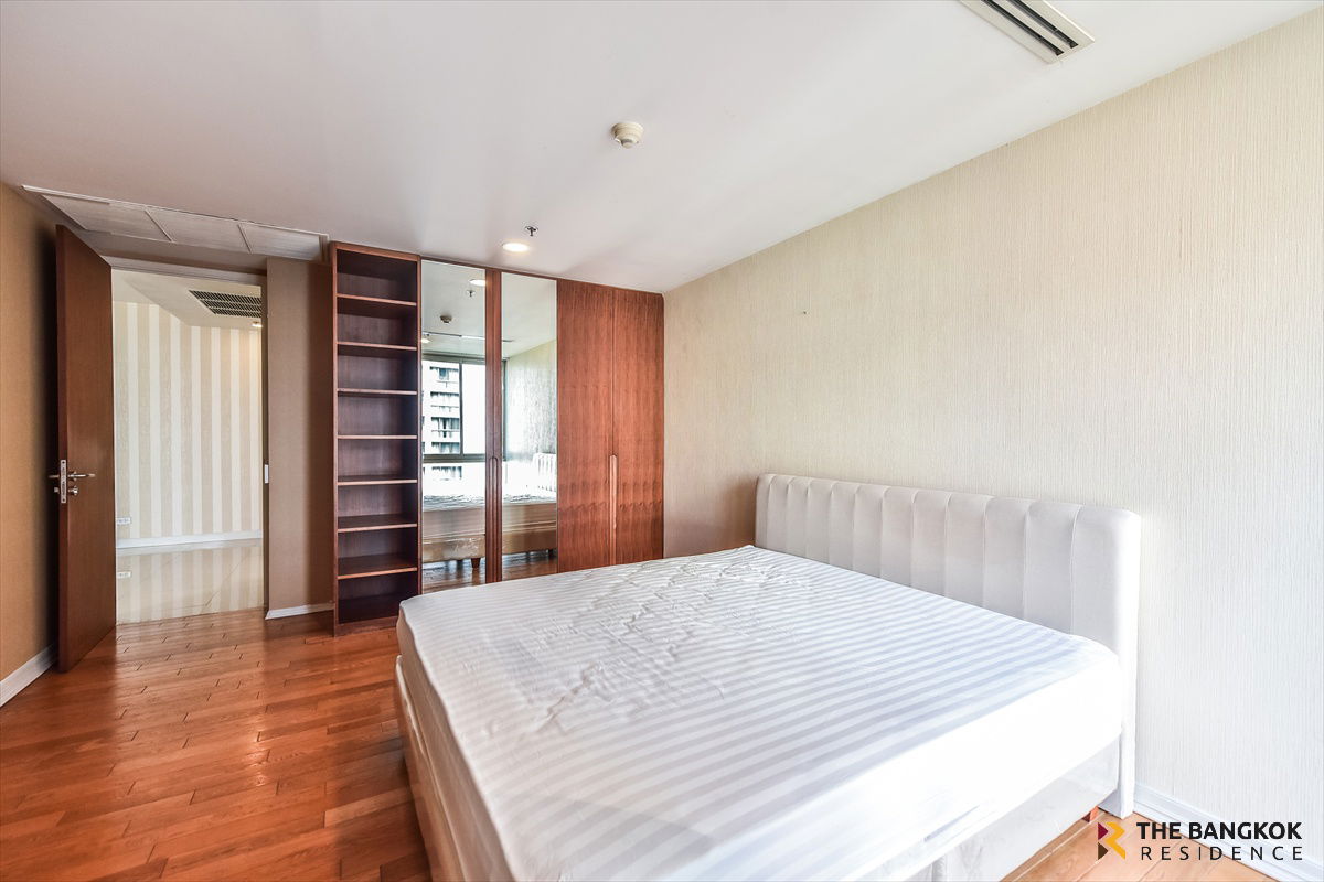 รูป The Legend Saladaeng - 🛌ห้องใหญ่ 2 ห้องนอน ใจกลางสีลม-ศาลาแดง 🚀ทำเลพรีเมียมที่สุด! - รูปที่ 4/15