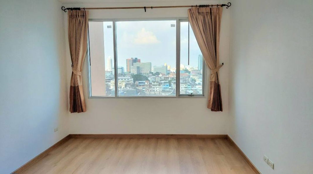 picture ðĒCondo For Sale ðĒVilla Sathorn Location BTS Krung-Thonburi 1 bedroom 1 bathroom HOT!! - 2/10