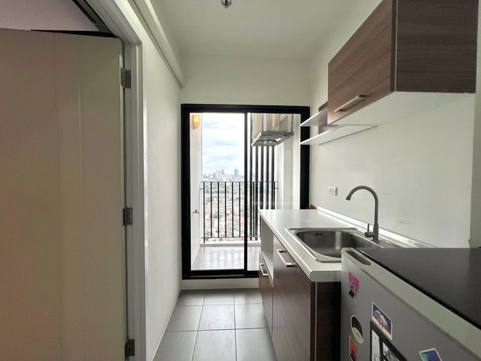 รูป 💥💥ขายด่วน!! Condo The Tree Interchange Stu.29.21 ตร.ม.ตึก B ชั้น 30 ใกล้ MRT เตาปูน/บางโพ ขาย 2.45 ล้านบาท!! สอบถาม LINE ID: @atfirm💥💥 - รูปที่ 9/15