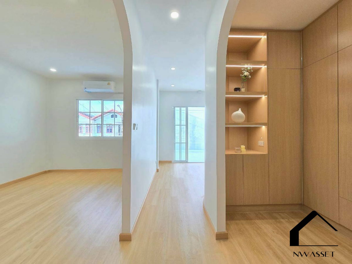 รูป ขายทาวน์เฮ้าส์2ชั้น รีโนเวทใหม่ ซ.พัฒนาการ 39 – ทำเลทอง เดินทางสะดวกทุกโซน - รูปที่ 4/12