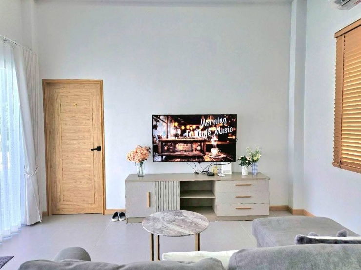 รูป ปล่อยเช่าพลูวิลล่าพร้อมเฟอร์ฯ พร้อมดาดฟ้าสำหรับปาร์ตี้ พลูวิลล่าขนาดใหญ่ ที่ดินกว้าง โซนหางดง ใกล้กาดฝรั่ง , โรงเรียนนานาชาติลานนา  - รูปที่ 5/30