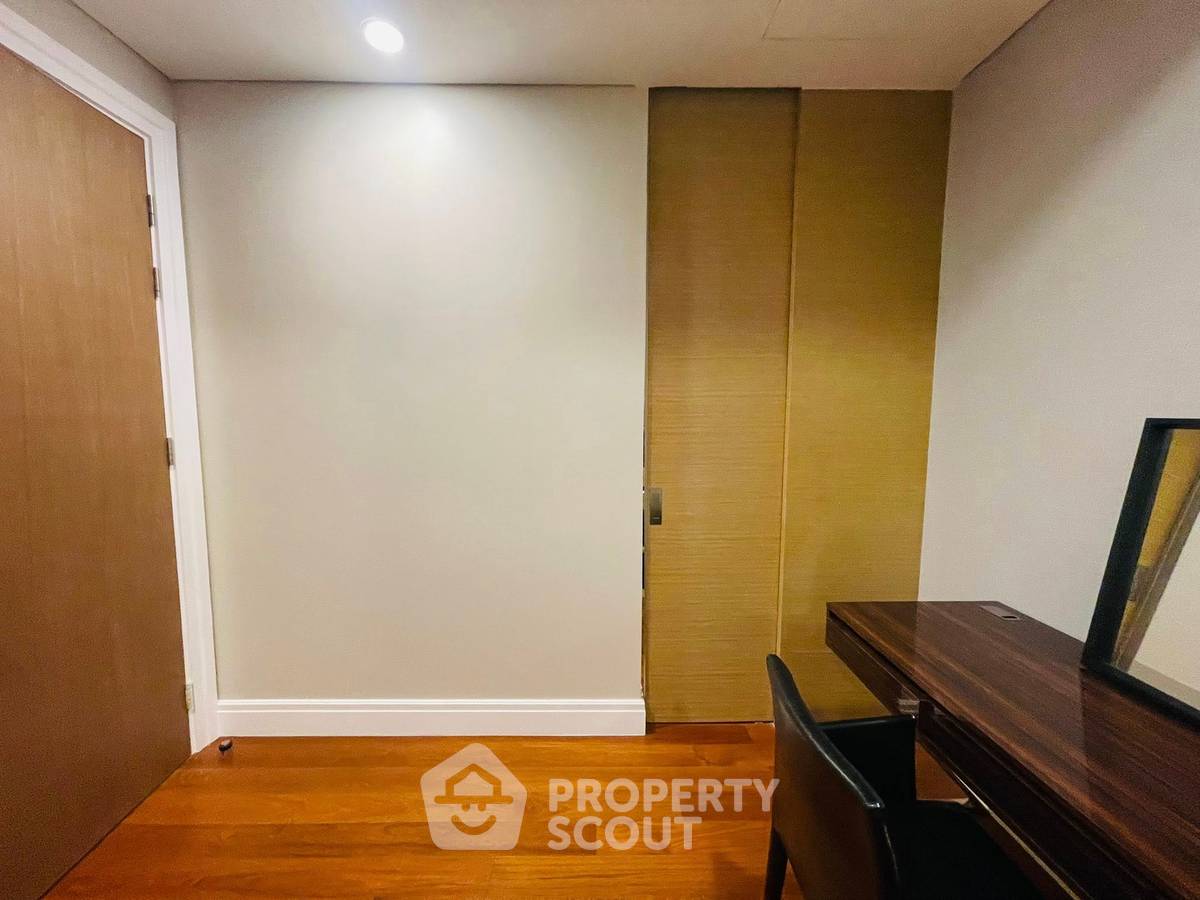 รูป คอนโด 2-ห้องนอน ที่ ไบร์ท สุขุมวิท 24 คอนโดมิเนียม ใกล้ BTS พร้อมพงษ์ (ID 2442148) - รูปที่ 9/16