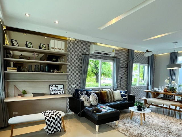 picture Lotus Sanam Luang 2 800 m. Townhome for rent 2-storey corner plot good view 29 sq.wa. 232 sq.m. full - 3/8