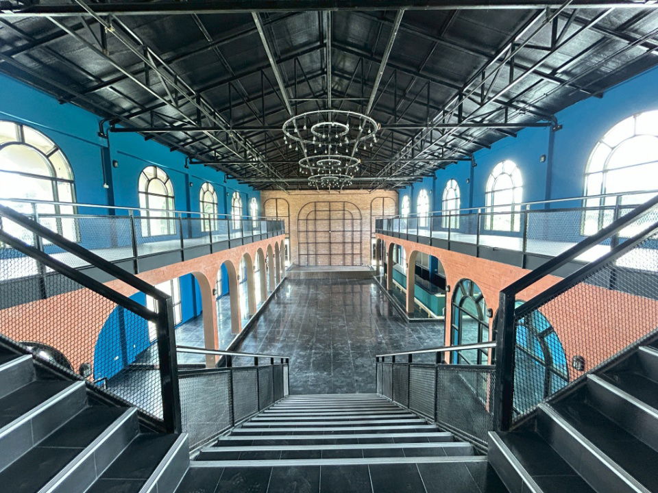 picture For Rent Building good Location, Suitable for Business such as Showroom, Office, Near Ruamchok- RW007205 - 2/31