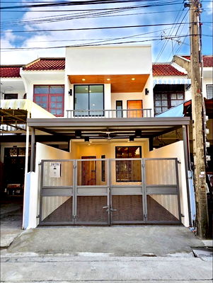 ทาวน์โฮม ตลาดเซฟวัน โก : ขายทาวน์เฮาส์ 2 ชั้น รีโนเวทใหม่ ติดถนนวิภาวดี–ดอนเมือง | ใกล้สนามบินดอนเมือง ราคาสุดคุ้ม รีโนเวทใหม่ พร้อมเข้าอยู่