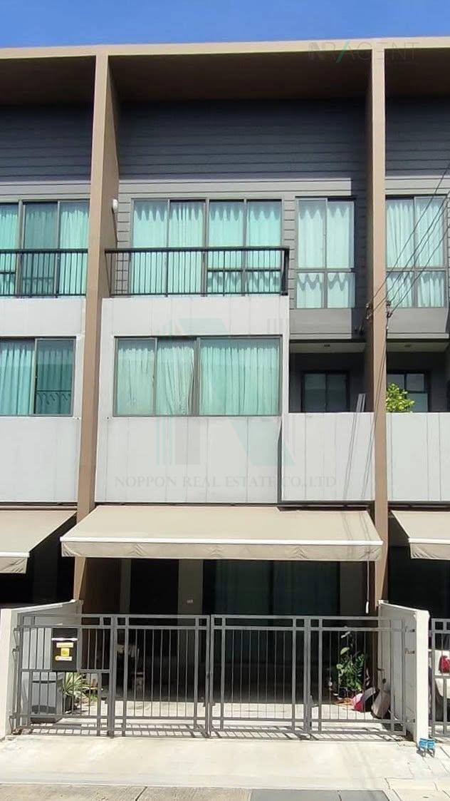 Townhouses for sale : For Sell Town house BAAN KLANG MUANG THE EDITION RAMA 9-PATTANAKARN 3-story 3 bedroom 3 bathroom