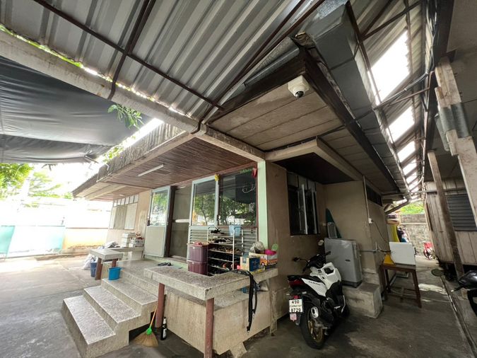 Land for sale, 142 sq wah, Phra Khanong