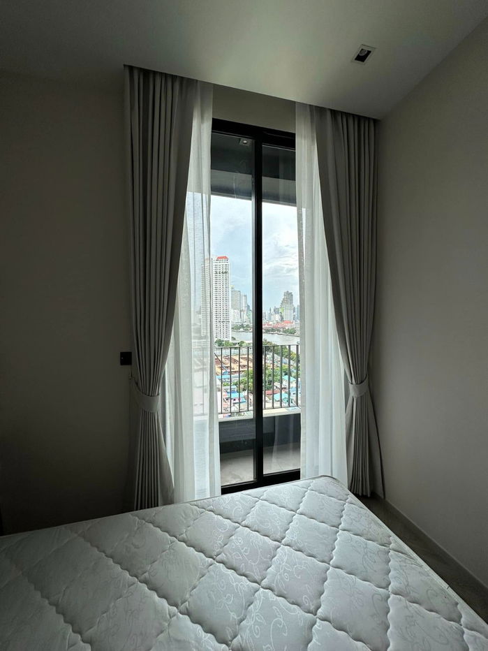 picture Chapter Charoennakhon Riverside【𝐒𝐄𝐋𝐋 & 𝐑𝐄𝐍𝐓】🔥BLACK-WHITE room on the riverside,decorated with luxurious furniture🔥 Contact Line ID: @hacondo - 2/10