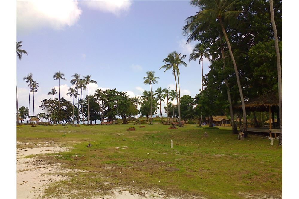 รูป [920121001-412] Unique Opportunity to own Private Island Property! - รูปที่ 3/13