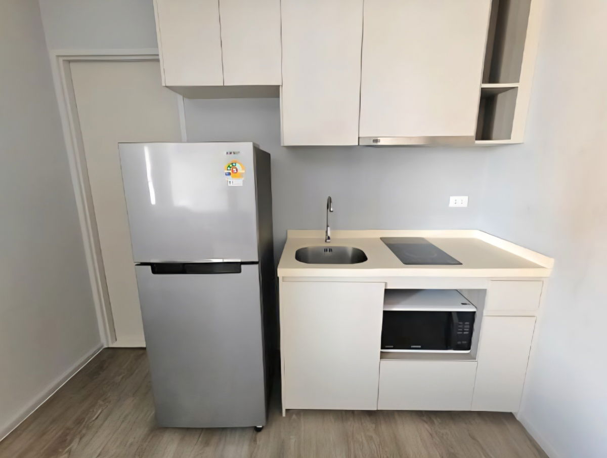 รูป **ห้องว่างครับผม ห้องใหญ่ราคาดีของหายาก Aspen Condo Phase C ตึก C2 ชั้น 6 ห้องมุม!!** พร้อมเข้าอยู่แล้ว ราคาต่อรองได้ครับ!! - รูปที่ 4/15