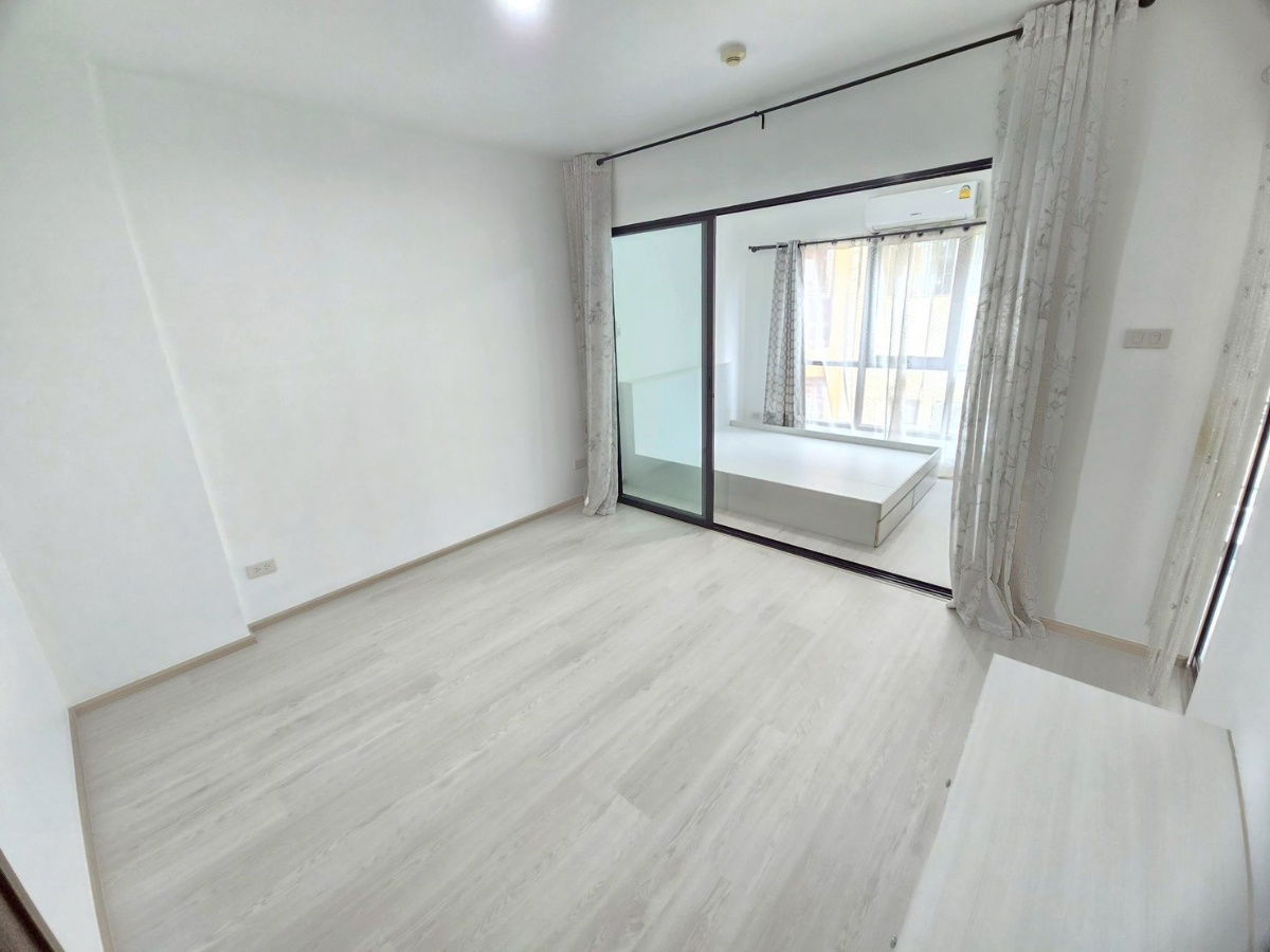 picture vela se residence studio floor 2 - 4/13