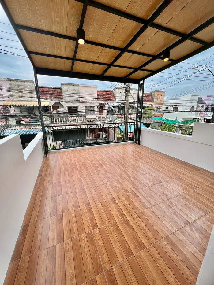 รูป ทาวน์เฮ้าส์ รีโนเวทใหม่ มีเฟอร์นิเจอร์ หมู่บ้าน ปรีชา11 ซ.รามอินทรา123 ถนนรามอินทรา แขวงมีนบุรี เขตมีนบุรี - รูปที่ 19/20