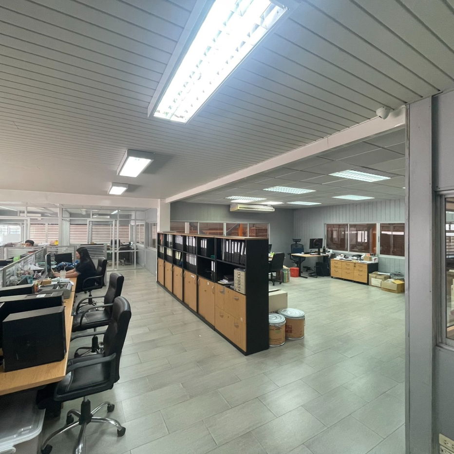 รูป HR3020ให้เช่าโกดังขนาด 3,355 ตรม.พร้อมออฟฟิศ ติดถนนเทพารักษ์ ย่านบางพลี ทำเลเดินทางสะดวก เหมาะทำศูนย์กระจายสินค้า - รูปที่ 3/5
