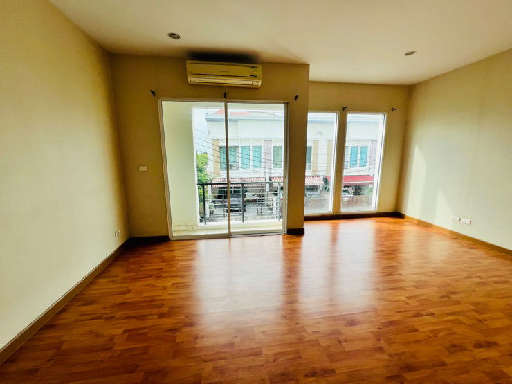 รูป ขายทาวน์เฮาส์ 2 ชั้น 3 นอน 3 น้ำ หลังริม - รูปที่ 10/10